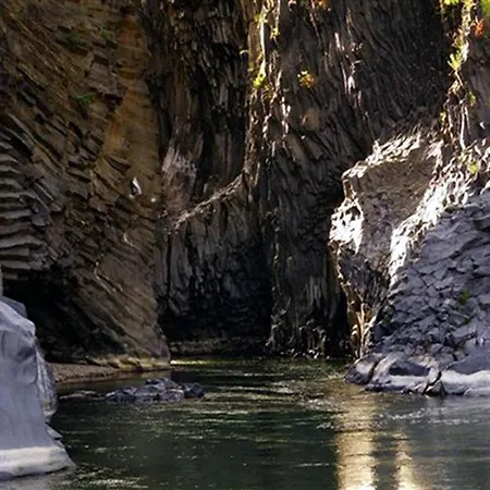 A Due Passi Da Daire Mascali